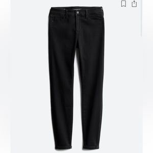Liverpool// Kaylee Skinny Jeans- Black